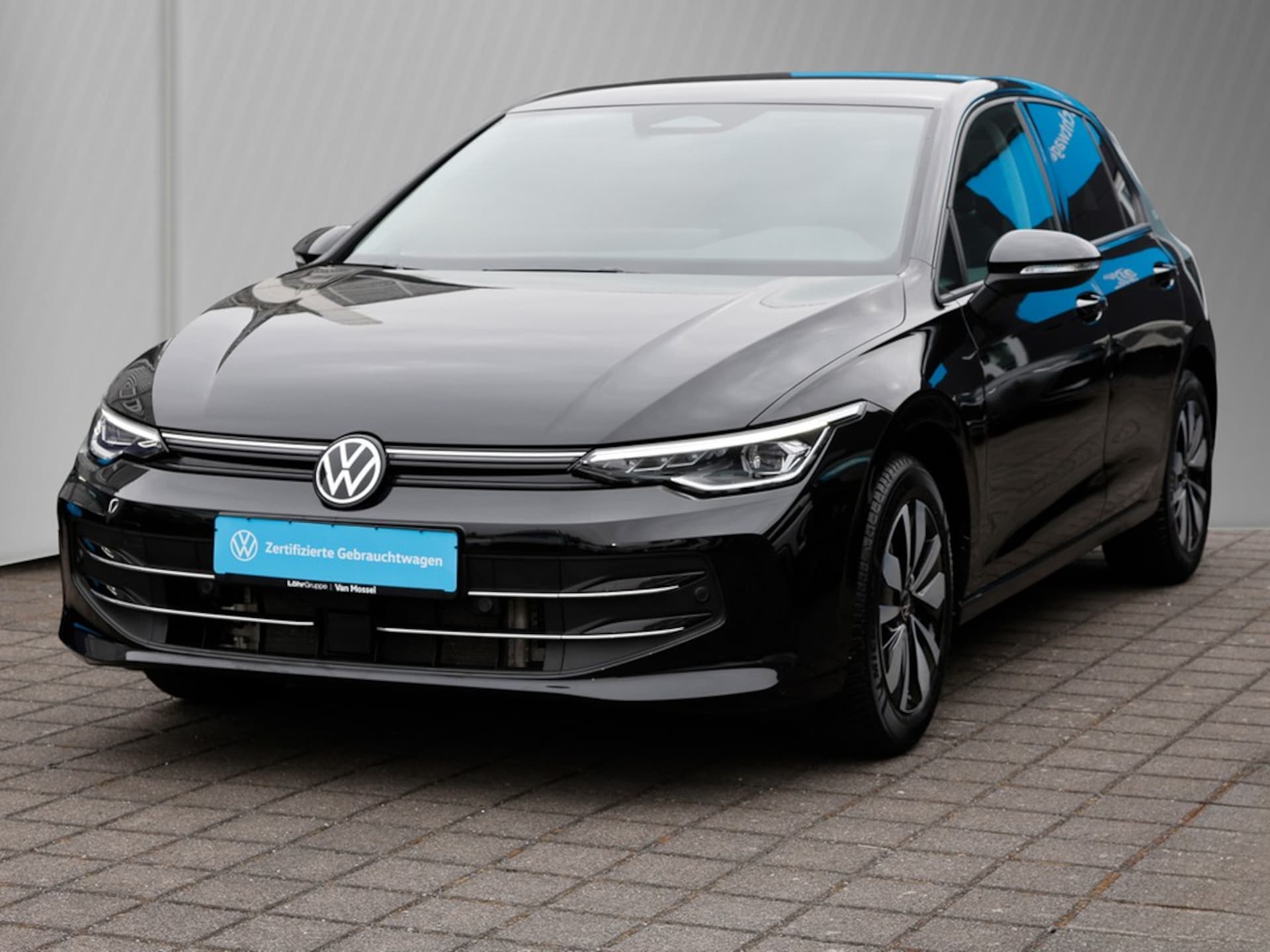 Volkswagen Golf Life