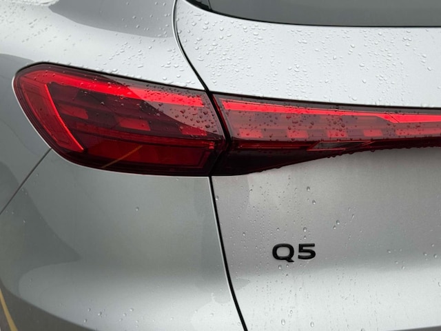 2025 Audi Q5 Premium - Photo 8