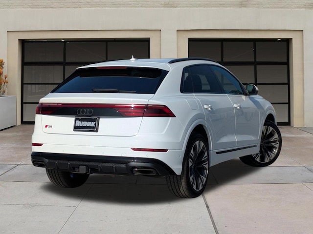 2025 Audi Q8