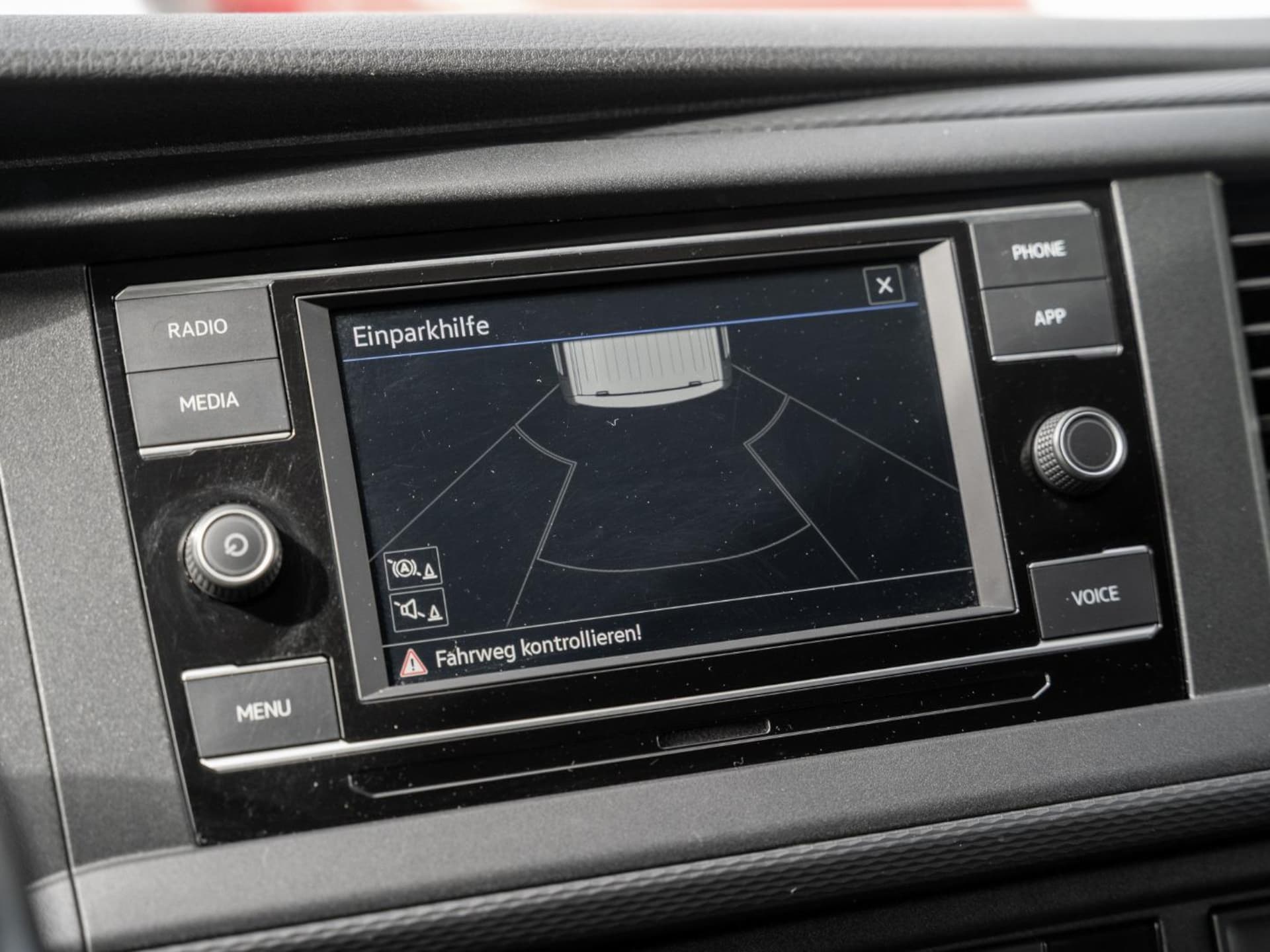 Volkswagen T6.1 Transporter Kasten langer Radstand