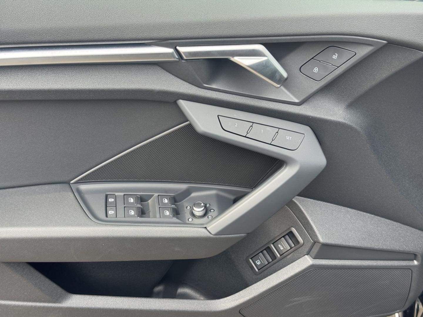 Bild über Audi A3 Sportback TFSI e S line 45 TFSI e S tronic - für weitere Informationen kontaktieren Sie den Audi Partner