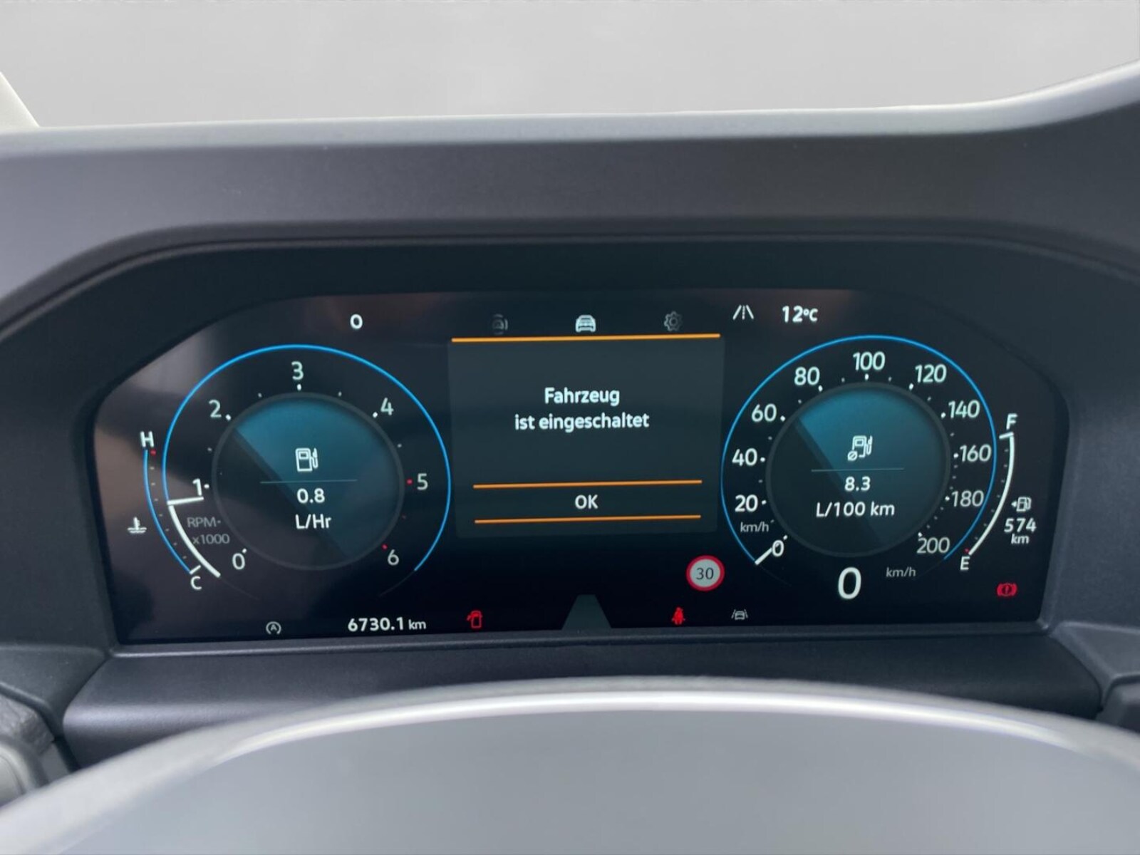Volkswagen Transporter Kasten kurzer Radstand – Bild 10