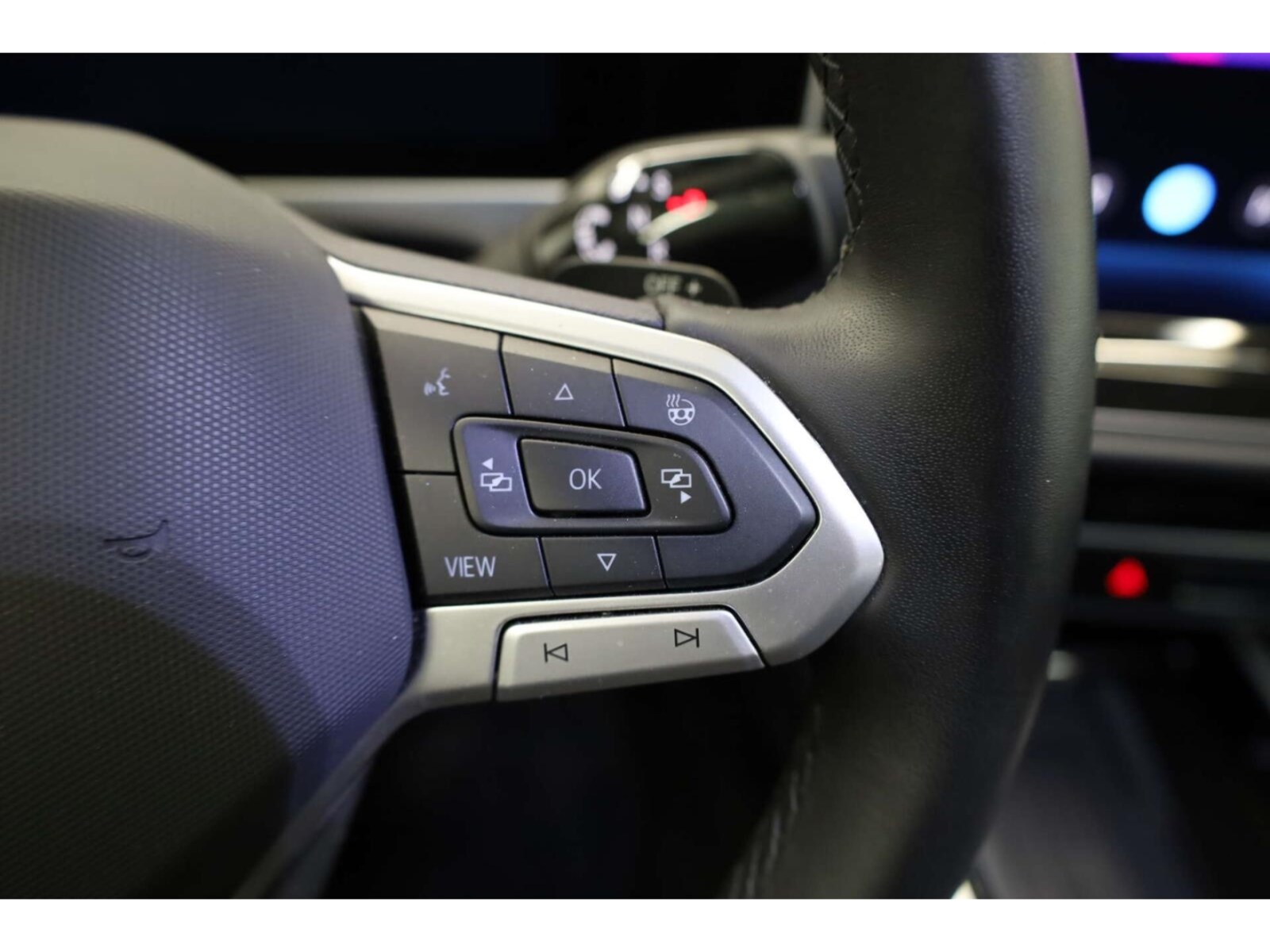 Volkswagen Passat – Bild 13