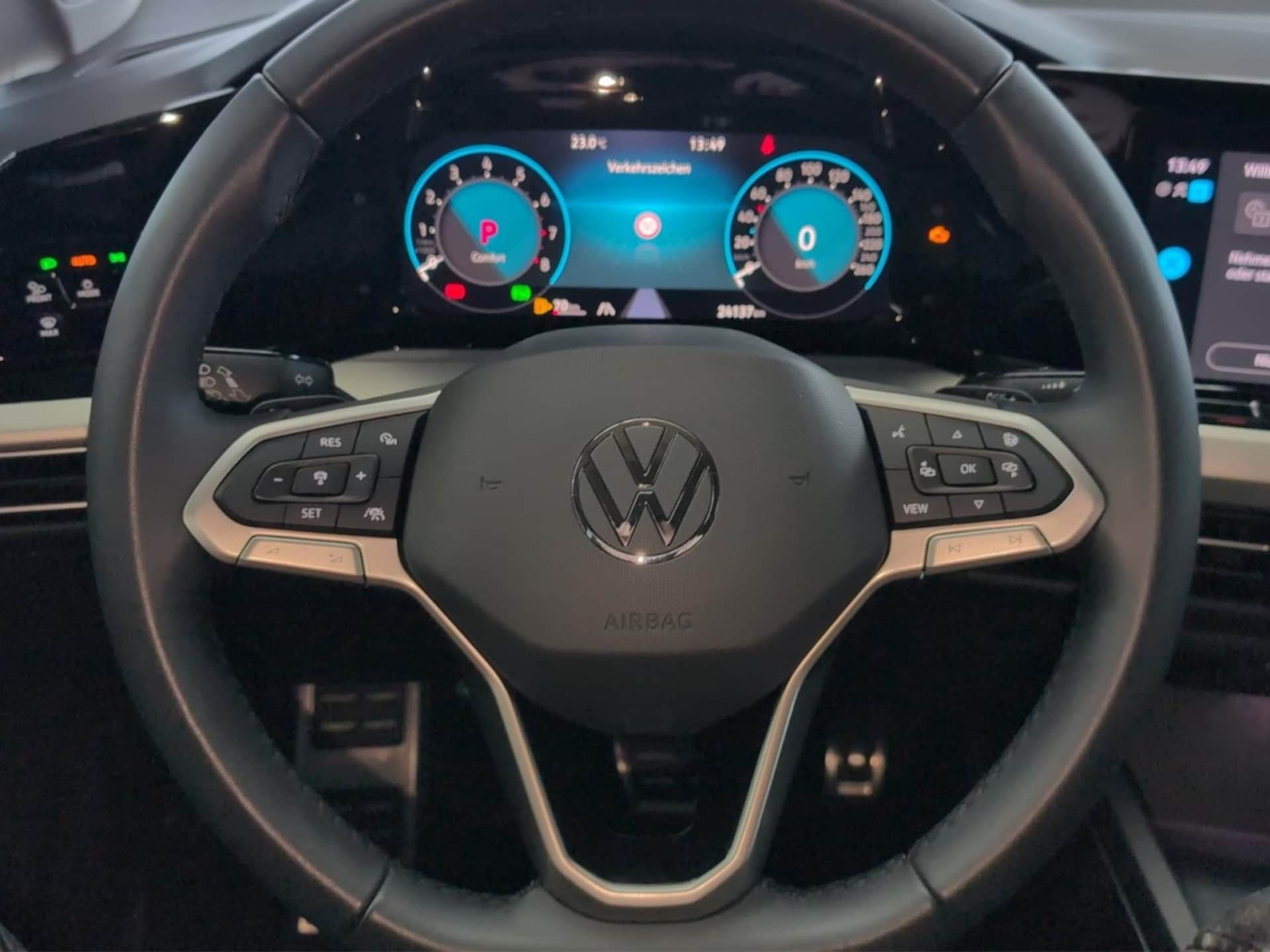Volkswagen Golf MOVE