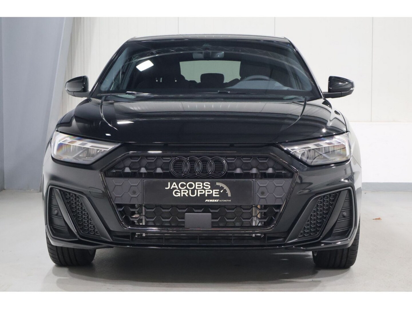 Bild über Audi A1 Sportback S line 35 TFSI S tronic - für weitere Informationen kontaktieren Sie den Audi Partner