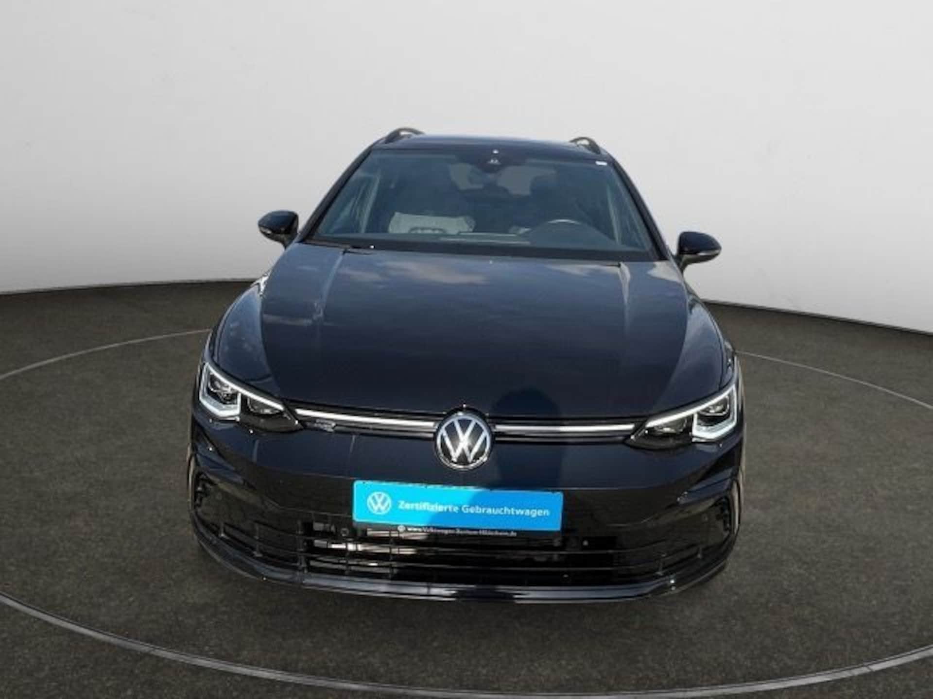 Volkswagen Golf Variant R-Line