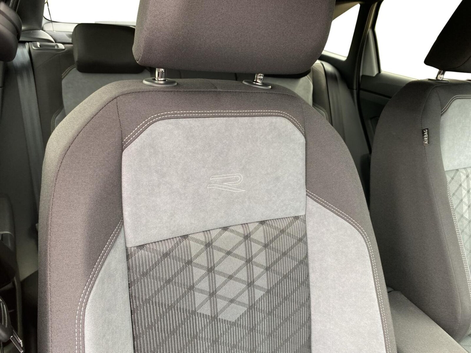 Volkswagen Taigo – Bild 19