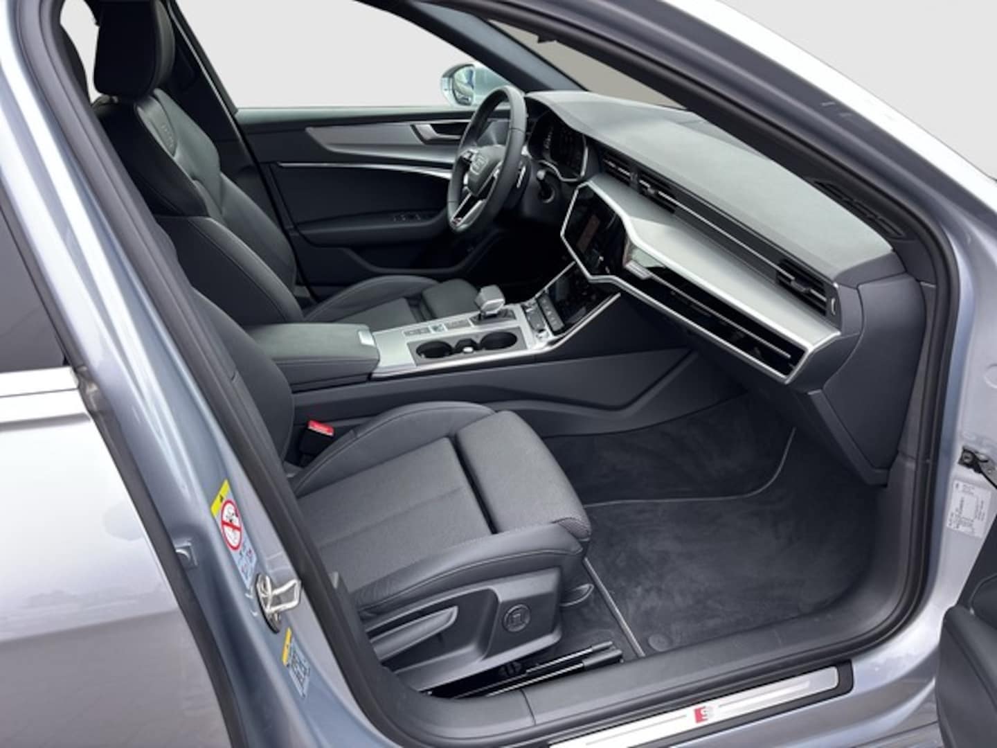 Bild über Audi A6 Limousine S line 55 TFSI quattro S tronic - für weitere Informationen kontaktieren Sie den Audi Partner