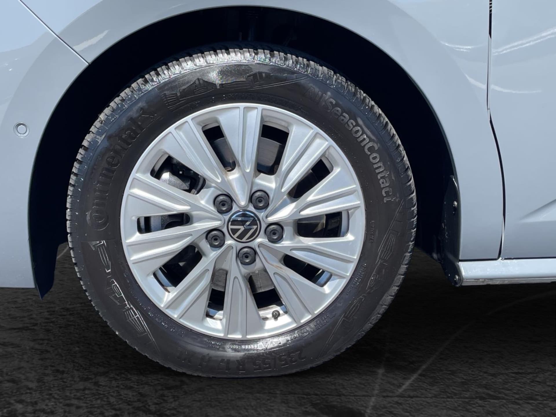 Volkswagen Multivan Basis-Modell