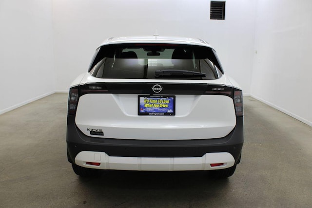 2025 Nissan Kicks