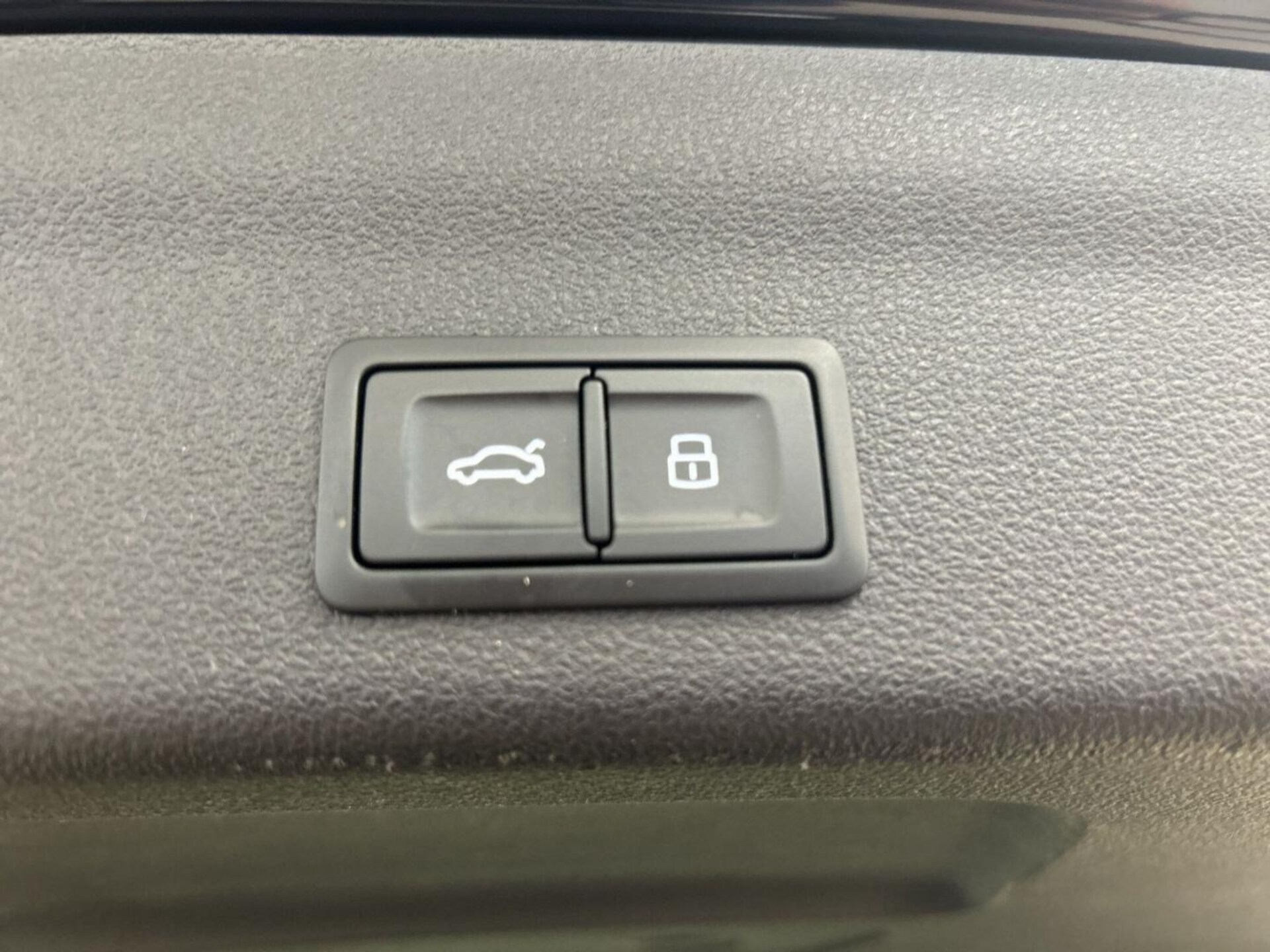 Audi S6 Avant