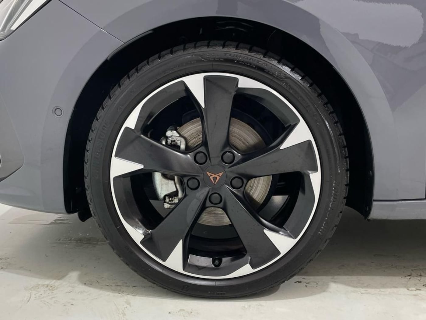 CUPRA Leon Sportstourer 1.5 eTSI DSG 110 kW (150 CV) — photo 9