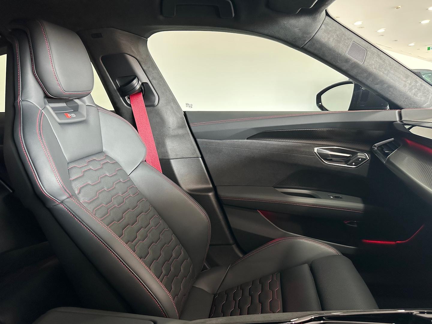 Image about Audi RS e-tron GT RS e-tron GT 440,00 kW