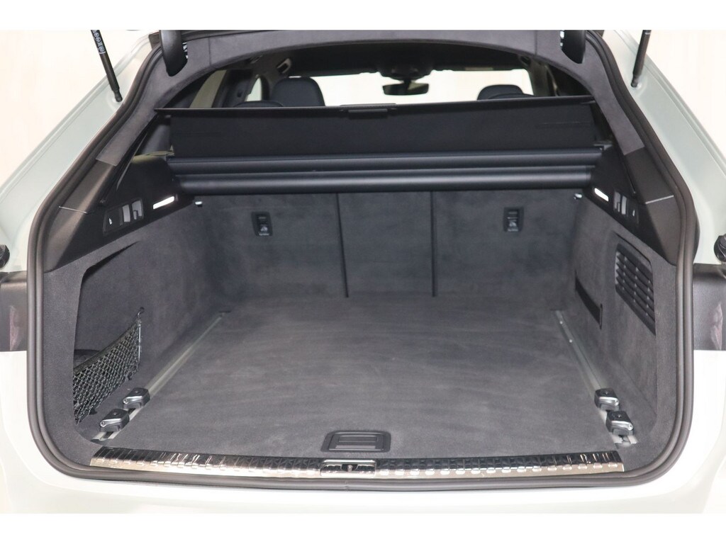 Image about Audi RS 6 Avant performance performance quattro tiptronic