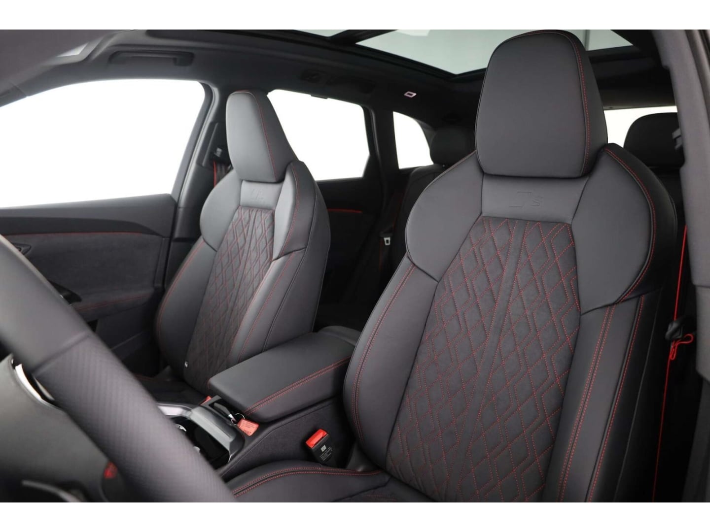 Bild über Audi SQ5 SUV TFSI 270 kW S tronic - für weitere Informationen kontaktieren Sie den Audi Partner