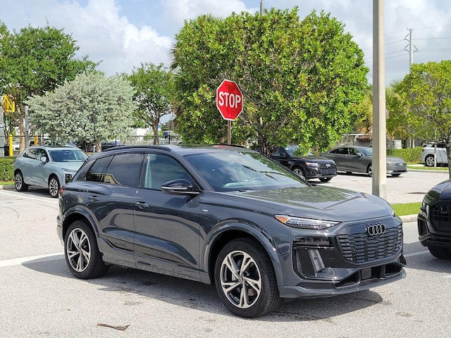 Photo of 2027 Audi Q6 e-tron 