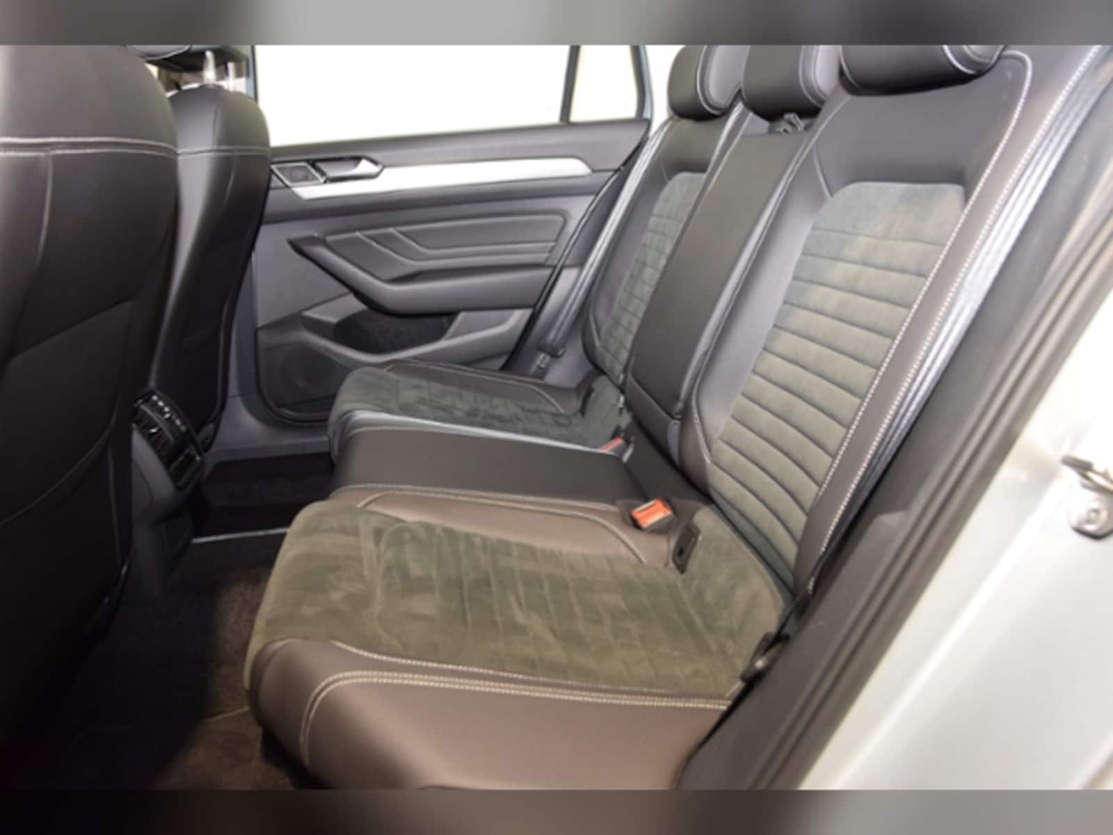 Volkswagen Passat Variant – Bild 9