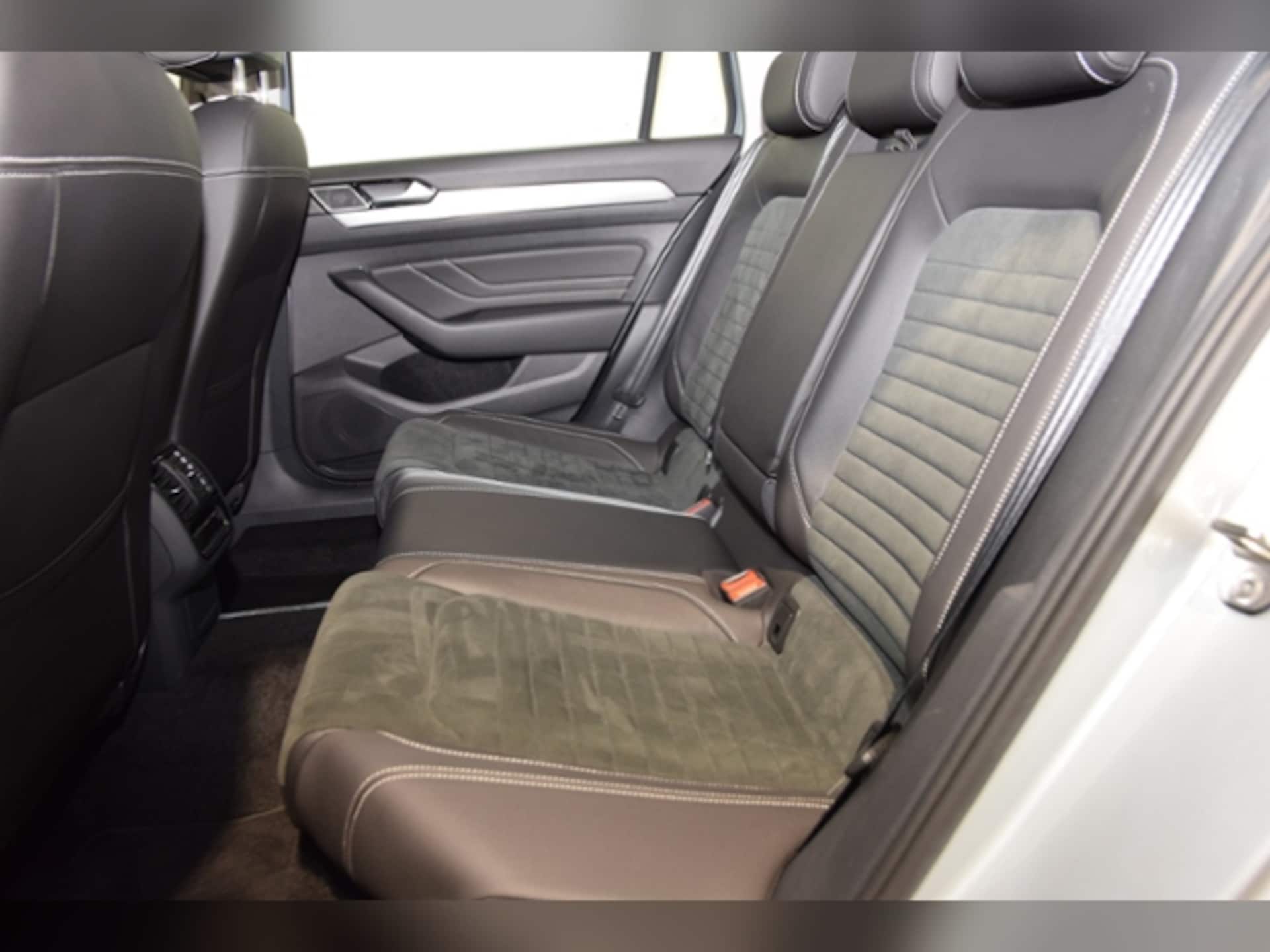 Volkswagen Passat Variant Elegance