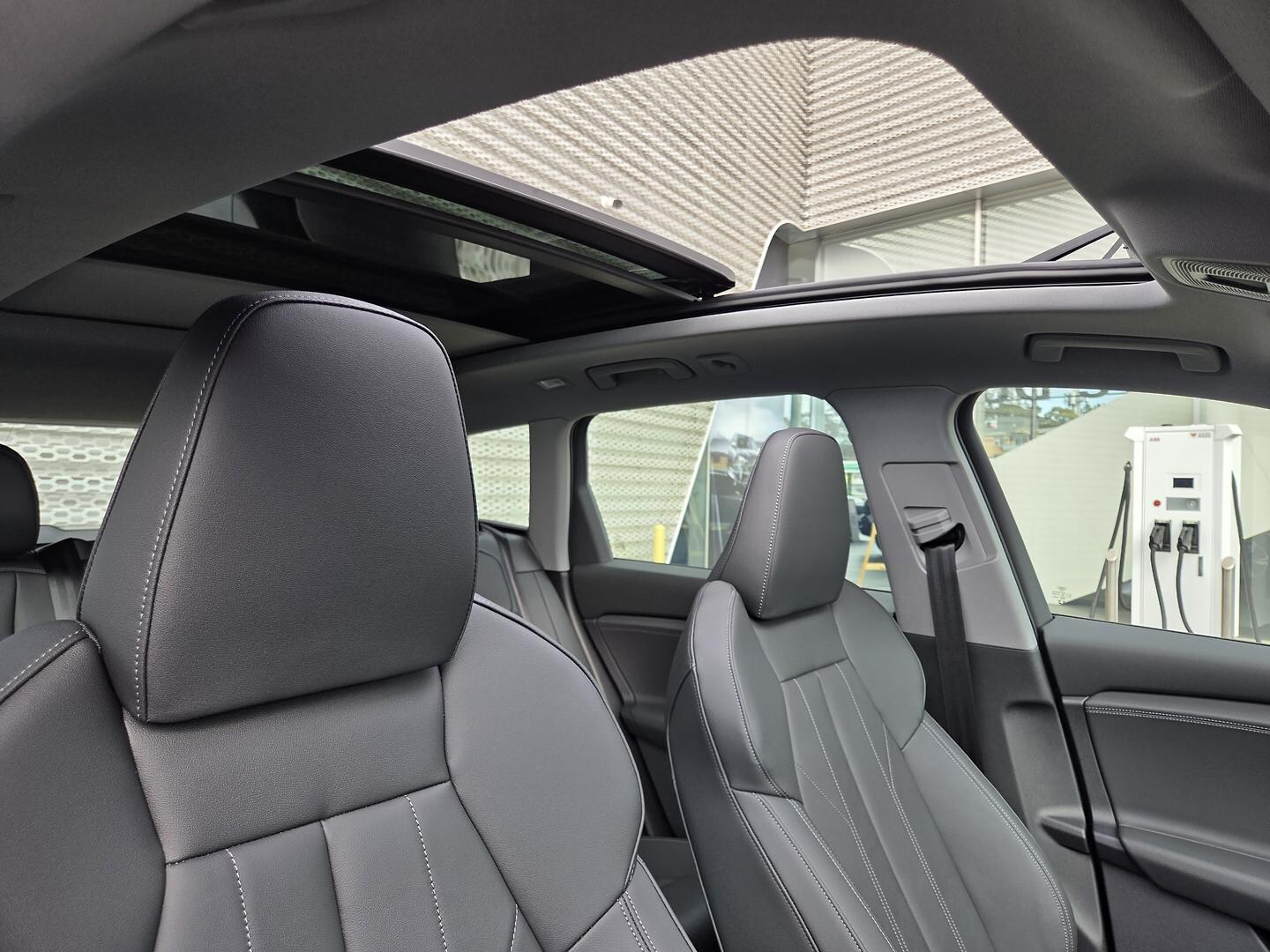 Image about Audi Q6 SUV e-tron e-tron