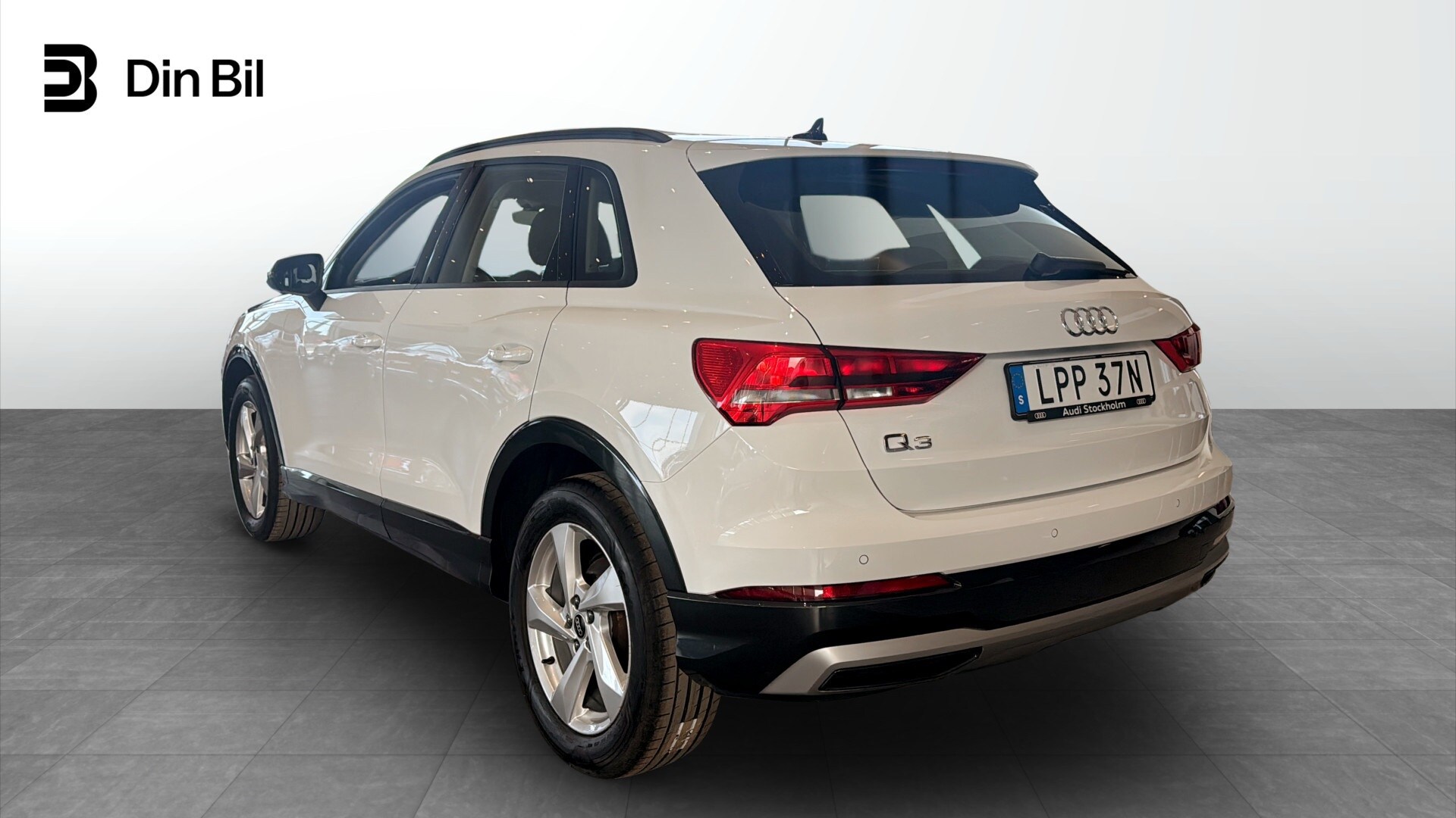 Bild som visar&nbsp;Audi Q3&nbsp;Q3 35 TFSI Proline advanced 150 hk S tronic - för mer information kontakta din Audi Partner