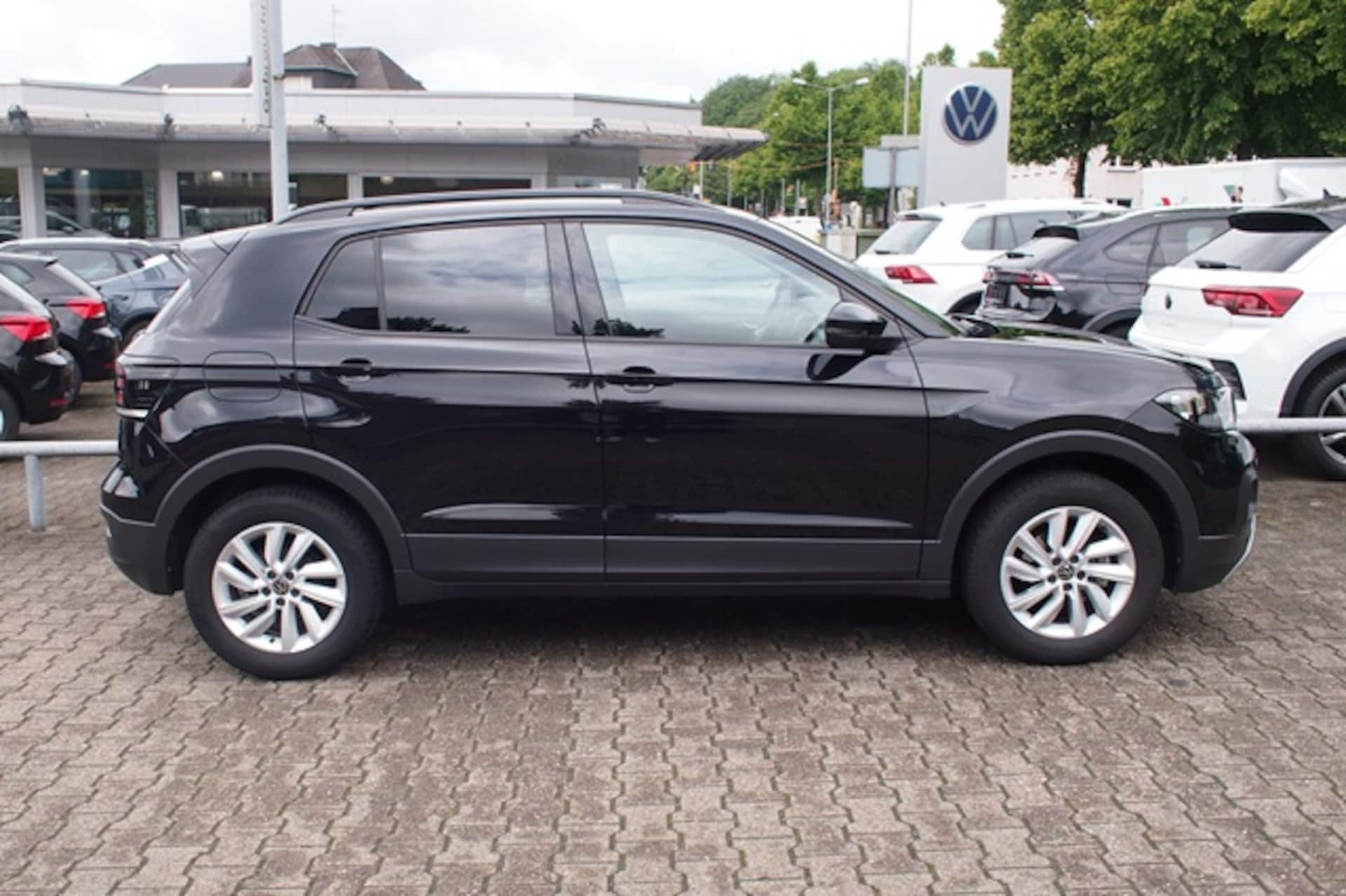 Volkswagen T-Cross Life