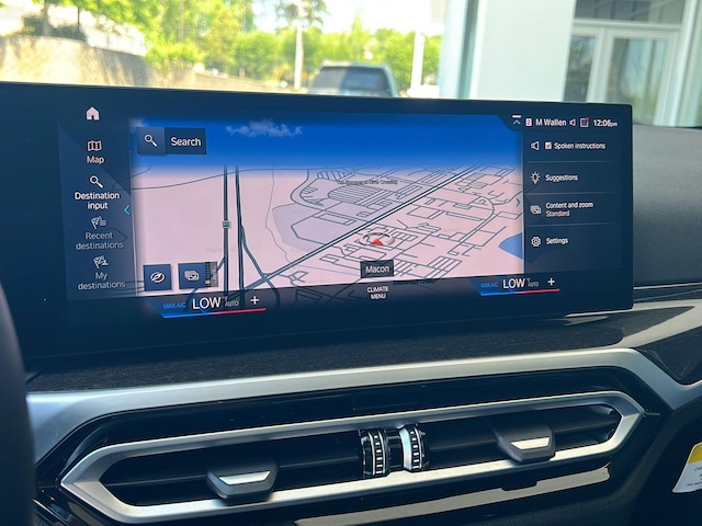 2023 BMW 3 Series 25