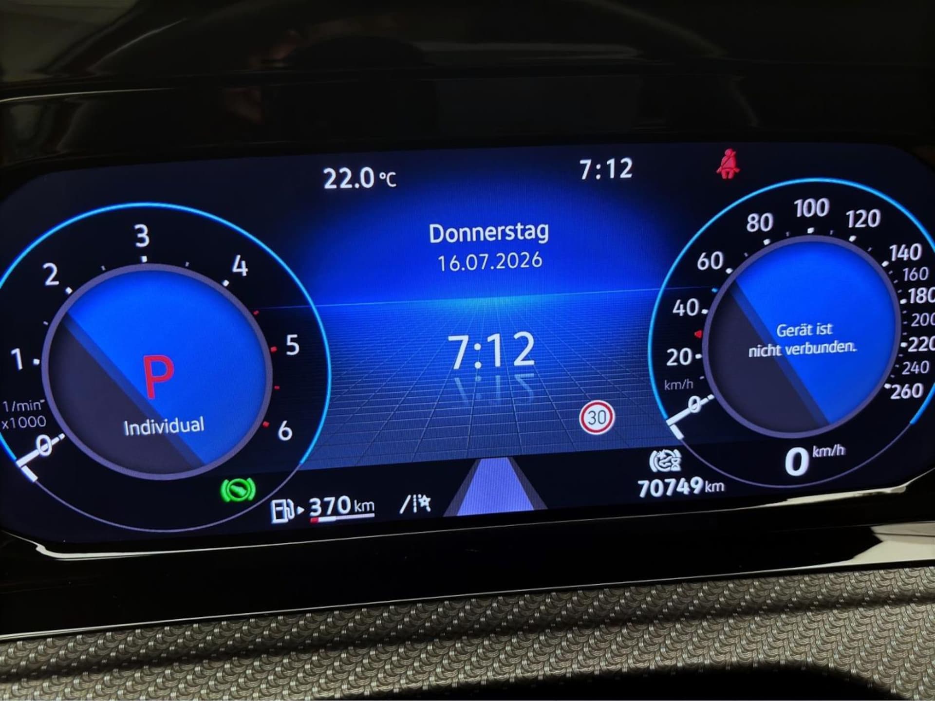 Volkswagen Golf R-Line
