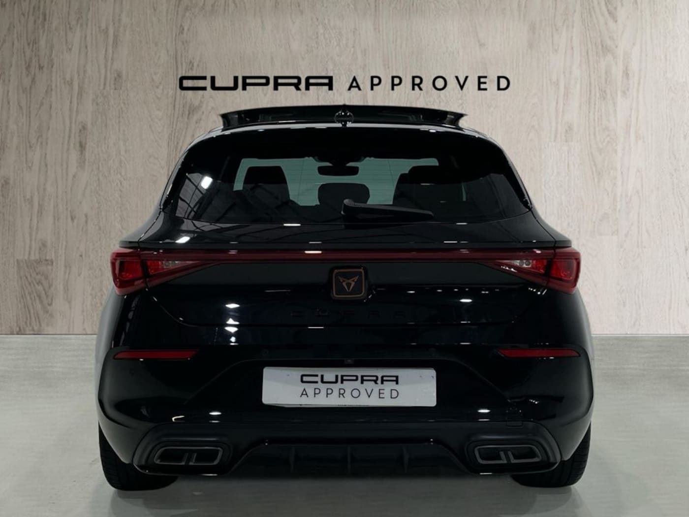 CUPRA Leon León 1.5 eTSI DSG 110 kW (150 CV) — photo 11