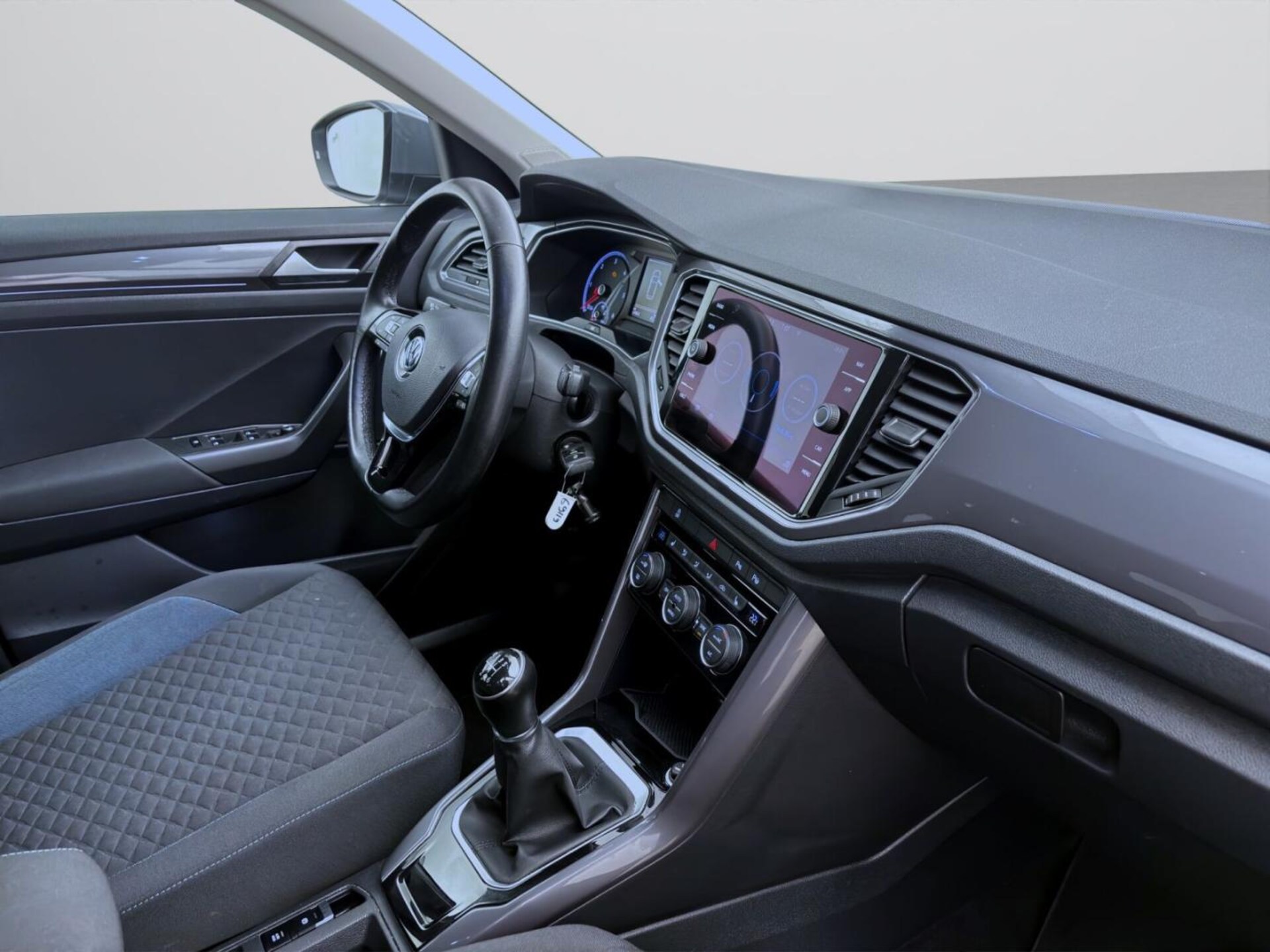 Volkswagen T-Roc IQ.DRIVE