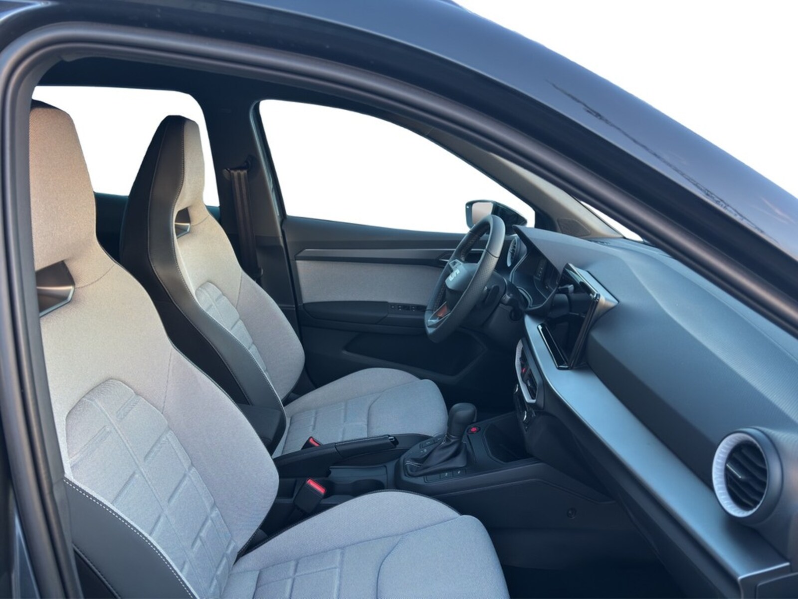SEAT Arona – Bild 8