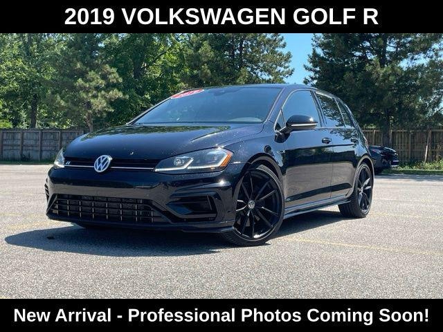 2019 Volkswagen Golf R