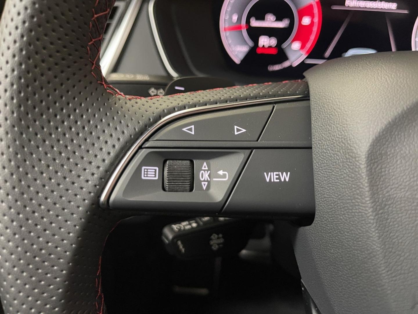 Image about Audi SQ5 Sportback TDI tiptronic