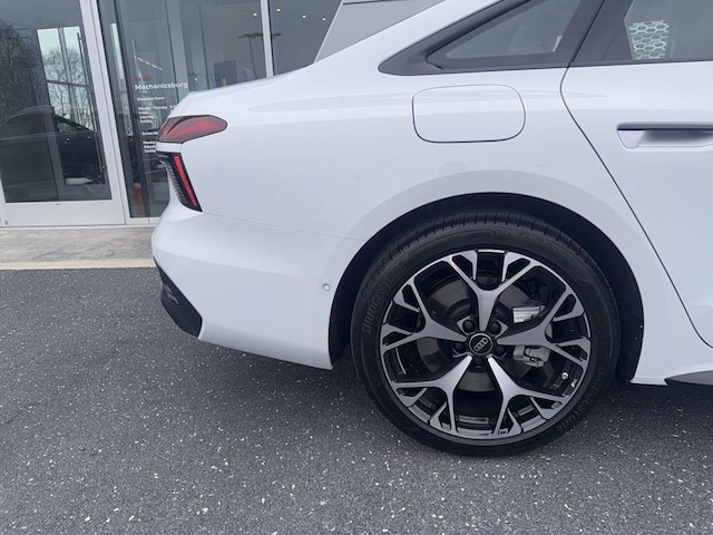 2026 Audi A6 Premium Plus - Photo 12
