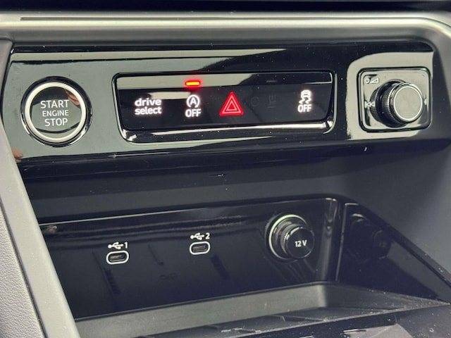 2025 Audi Q5 Premium - Photo 24