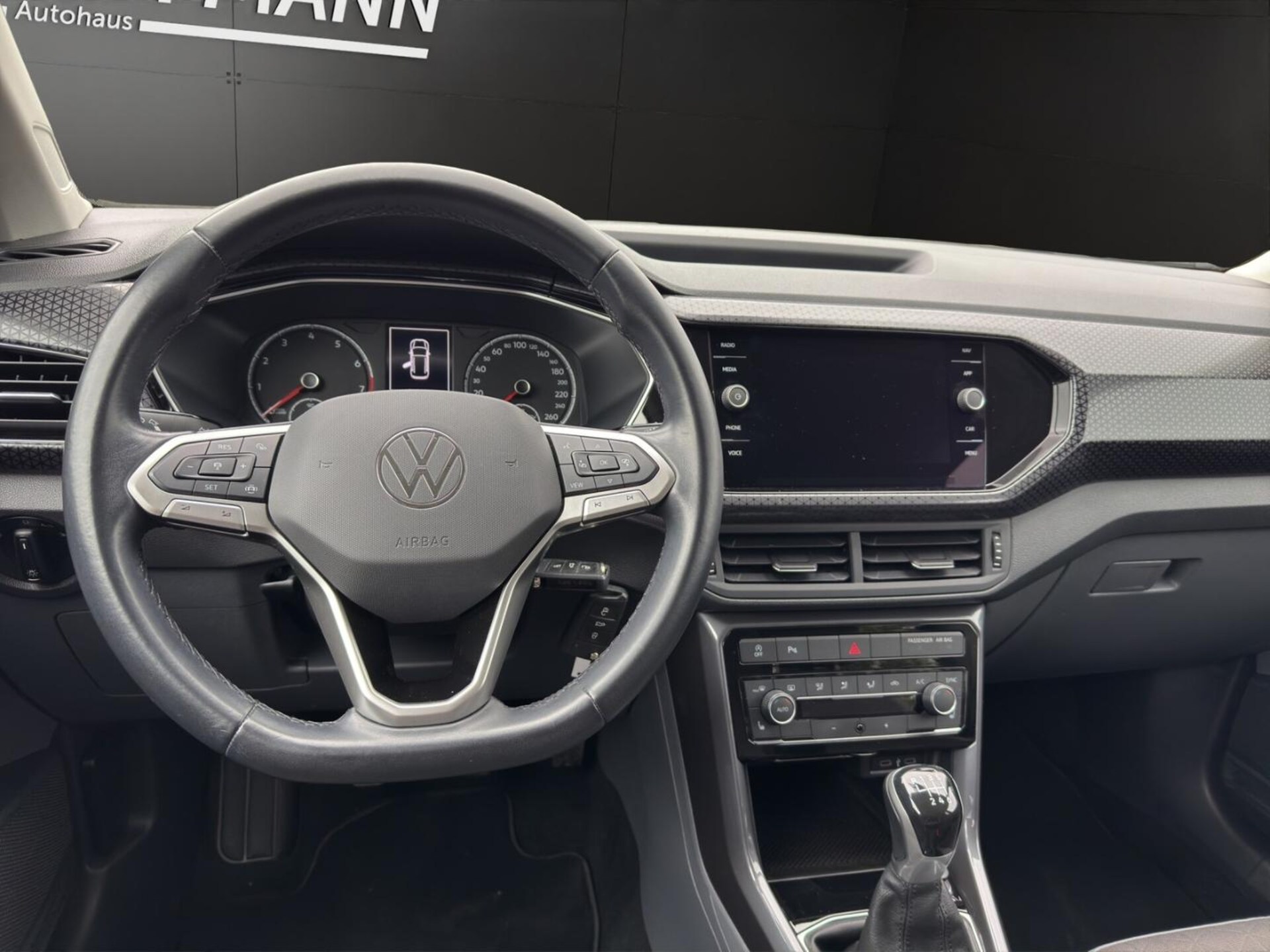 Volkswagen T-Cross Style