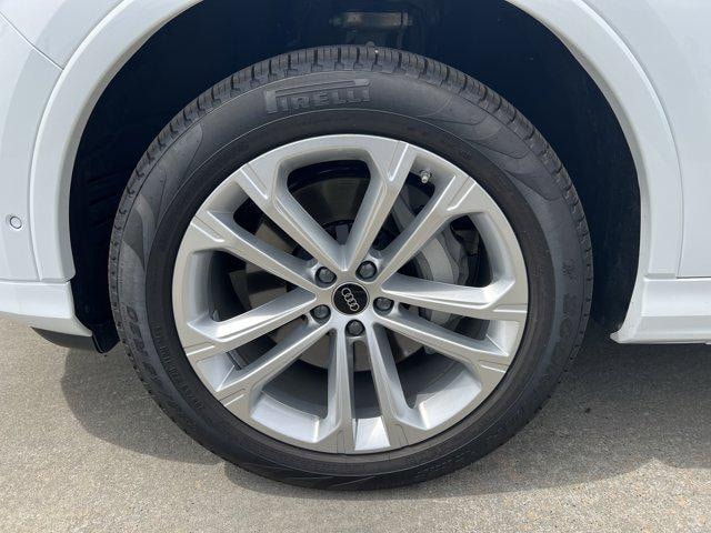 2026 Audi Q7 Premium Plus - Photo 13