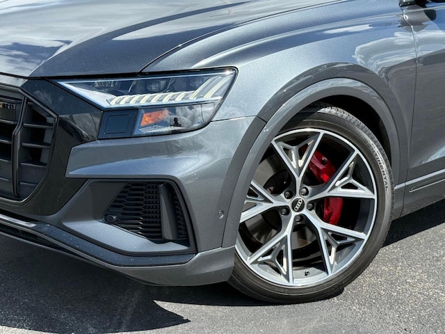 2022 Audi SQ8