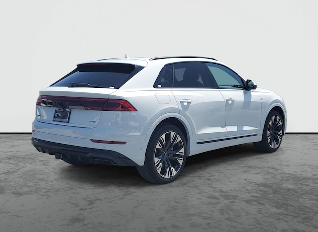 2026 Audi Q8