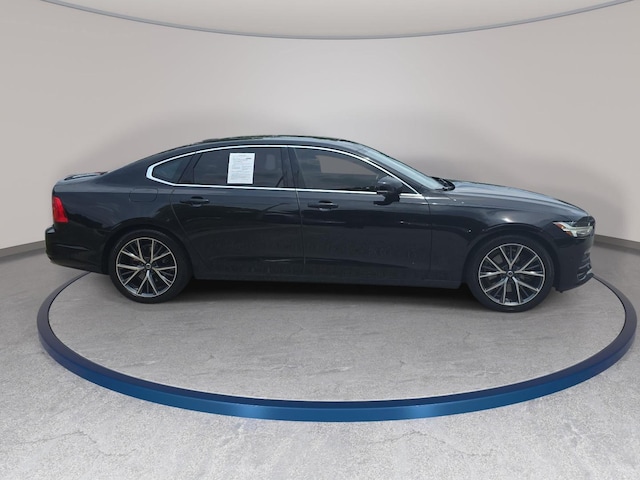 2018 Volvo S90
