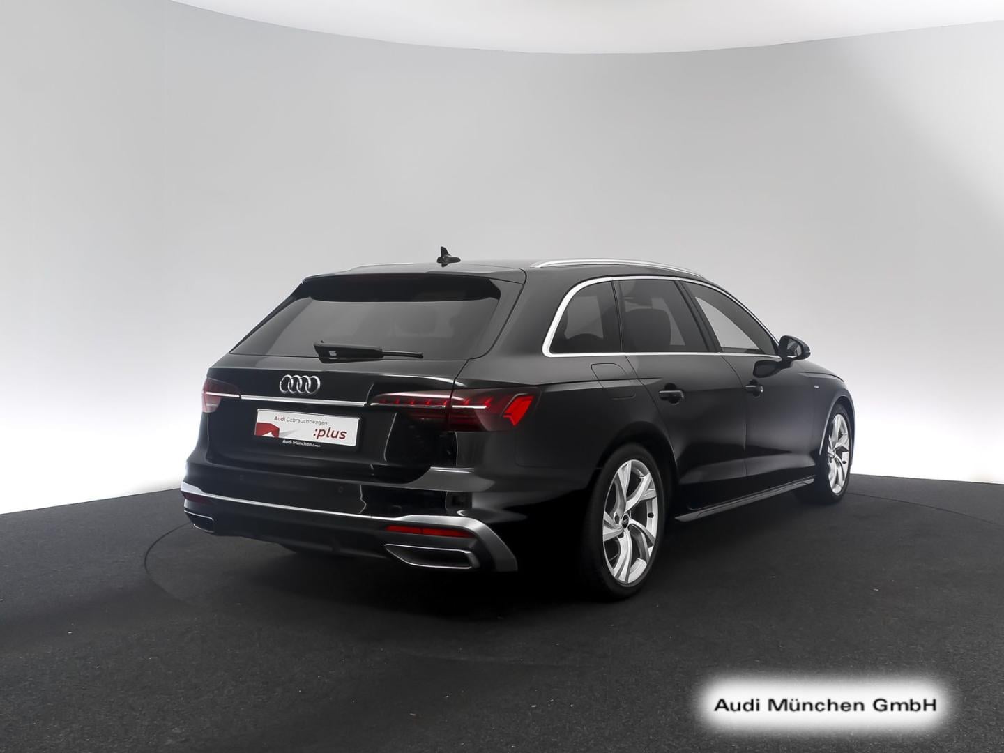 Bild über Audi A4 Avant S line 40 TDI S tronic - für weitere Informationen kontaktieren Sie den Audi Partner