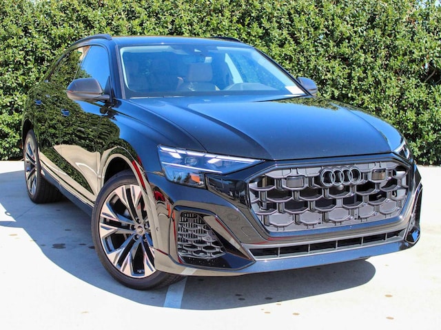 2025 Audi Q8