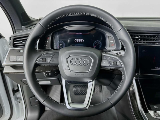 2026 Audi Q7 Premium Plus - Photo 11