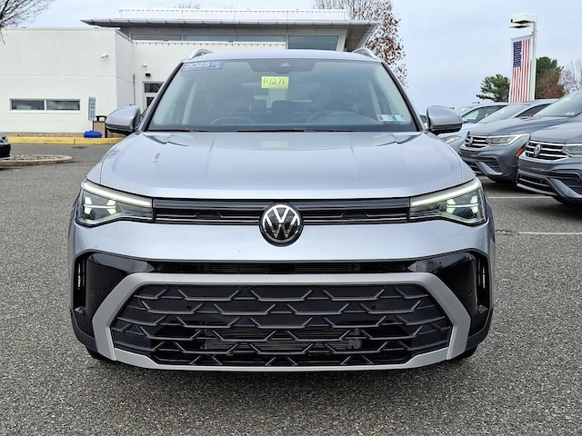 2025 Volkswagen Taos