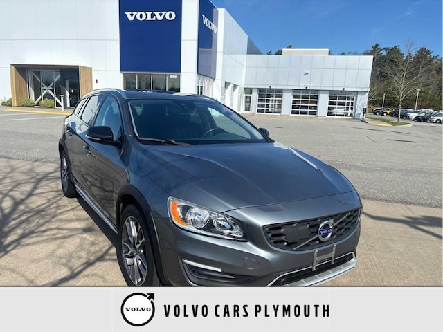 2018 Volvo V60 Cross Country