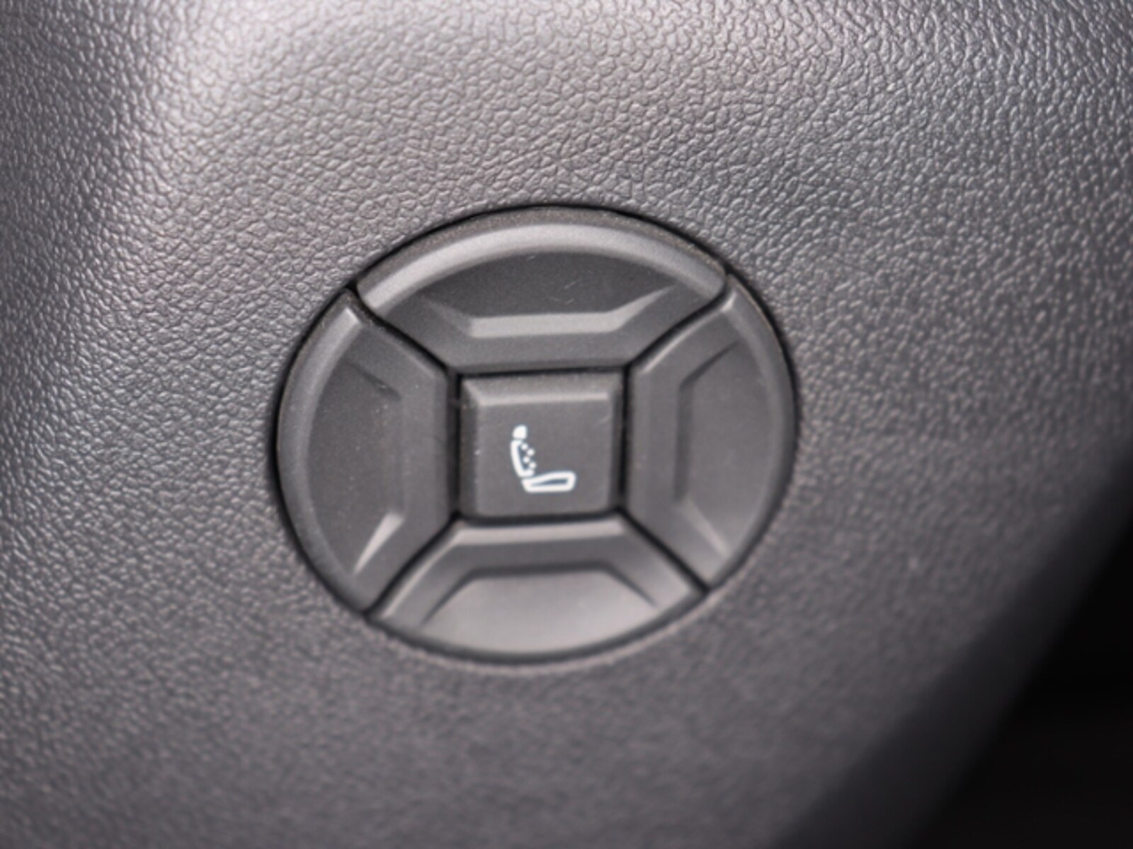 Volkswagen Tiguan – Bild 13