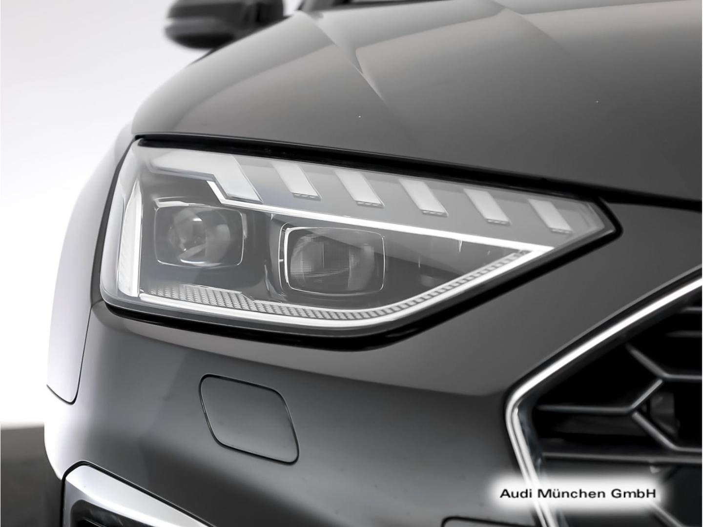 Bild über Audi A4 Avant S line 40 TDI S tronic - für weitere Informationen kontaktieren Sie den Audi Partner