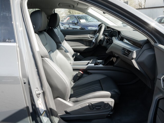 Image about Audi Q8 e-tron advanced 50 e-tron quattro