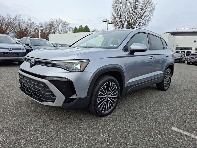 2025 Volkswagen Taos