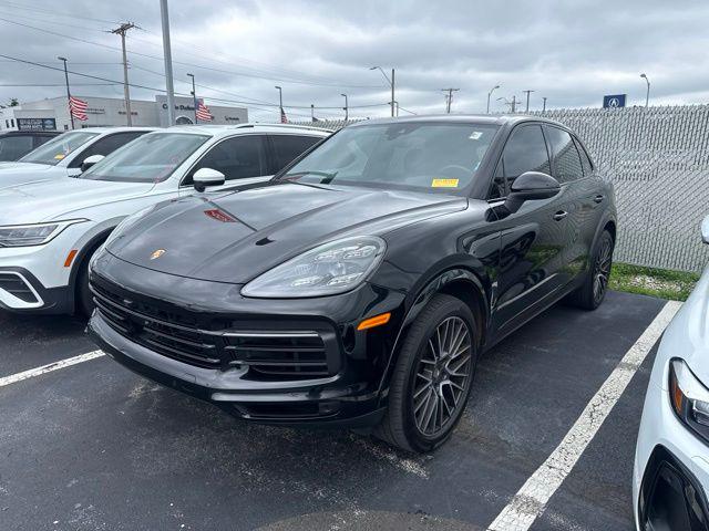 2020 Porsche Cayenne -'s photo