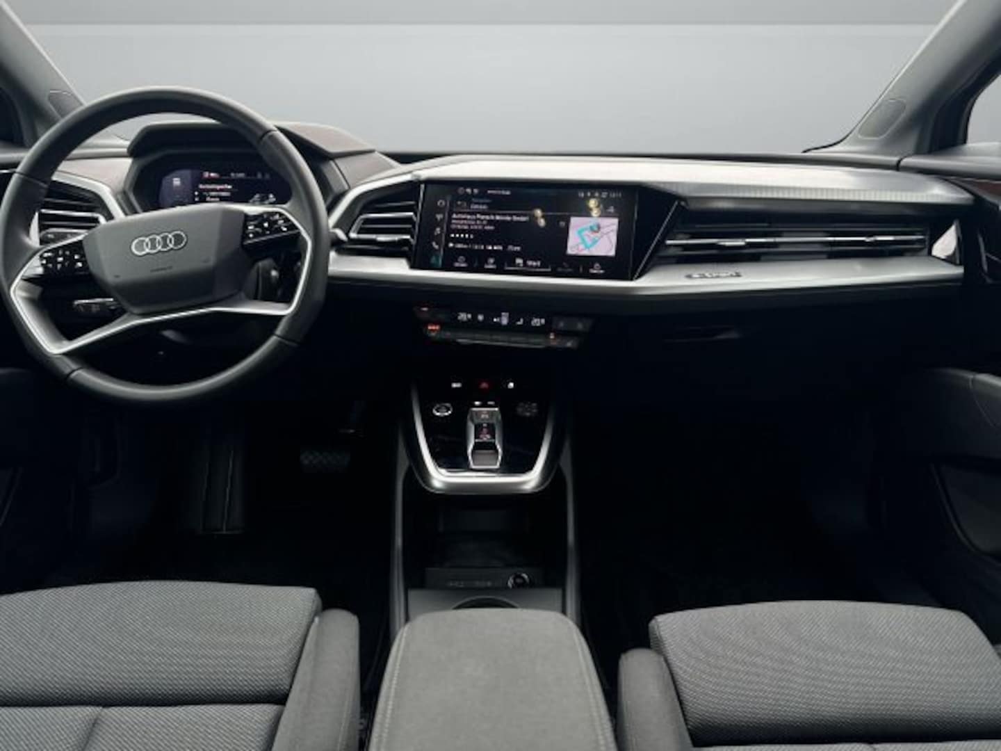 Bild über Audi Q4 Sportback e-tron 45 e-tron - für weitere Informationen kontaktieren Sie den Audi Partner